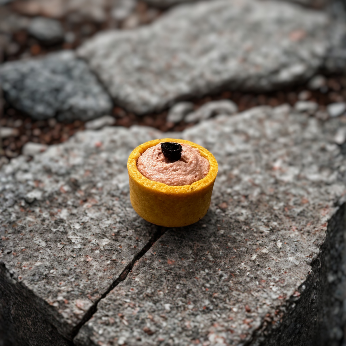 Crispy Puff Pastry Nest with Duck Liver Mousse and Onion Confit