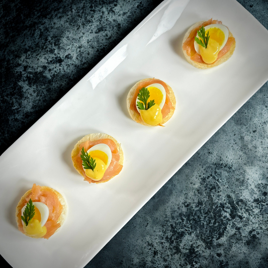 Benedict with Smoked Salmon and Lemon Hollandaise