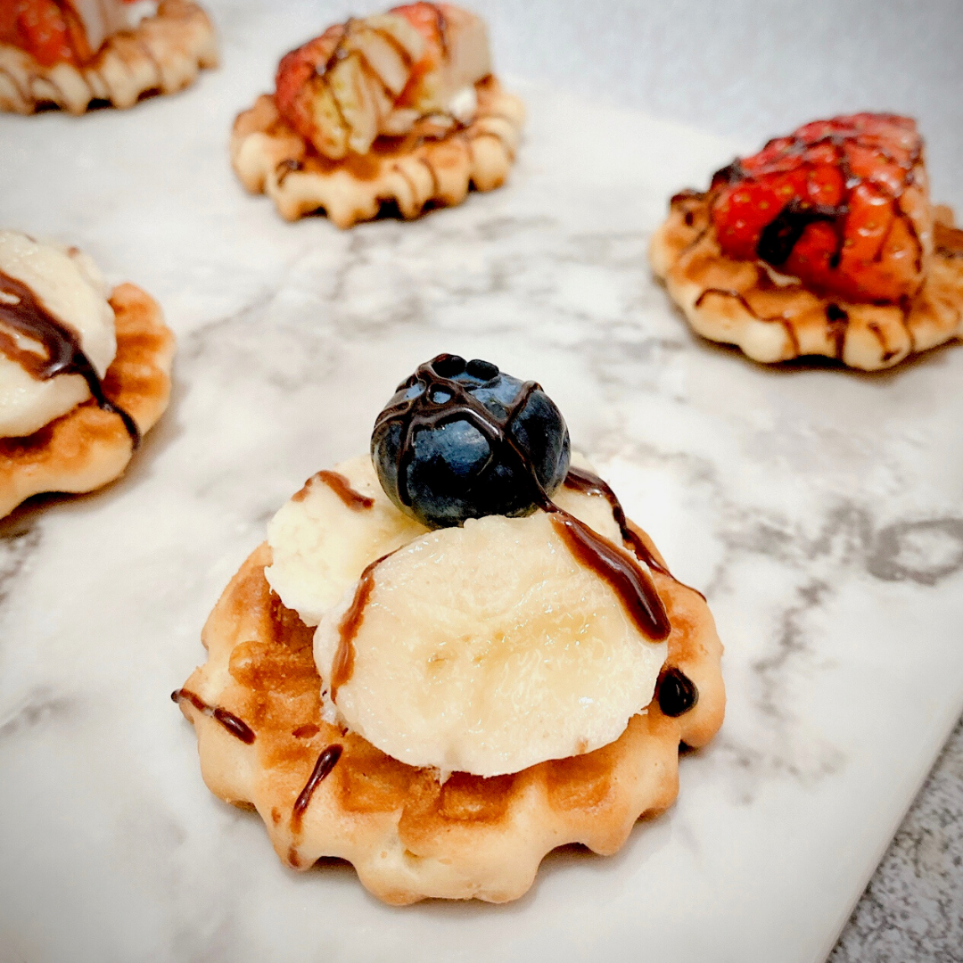 Fresh Fruit Biscuit Waffle 🍃